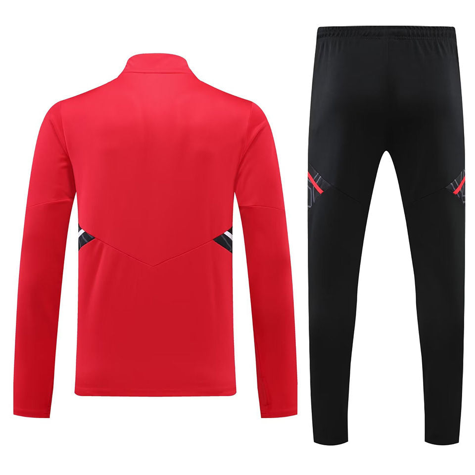 Bayern Red Halfzip Tracksuit 22/23