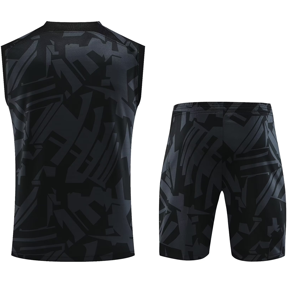 PSG Black Short Training Set No Sleeves 23/24