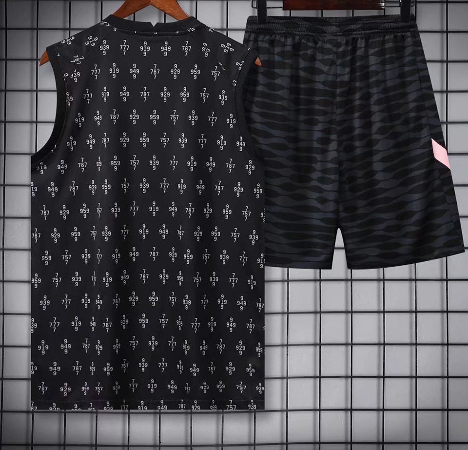PSG Black Short Training Set No Sleeves 22/23