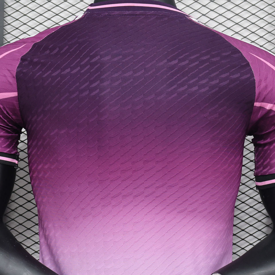 Japan Pink Special Edition Kit 2024