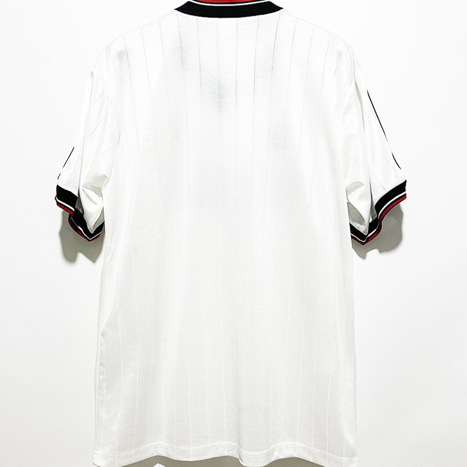 Man Utd Retro Away Kit 1982/83