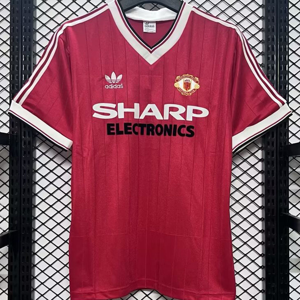 Man Utd Retro Home Kit 1982/83
