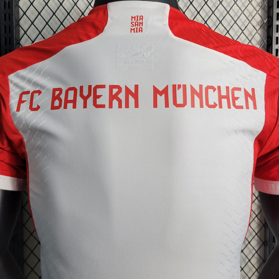 Bayern Home Kit 23/24