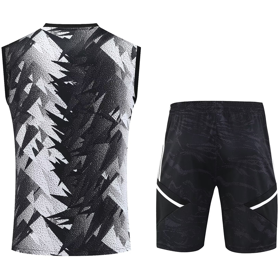Juventus Black Short Training Set No Sleeves 23/24