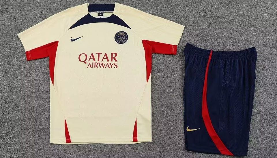 PSG Spricot Short Training Set 23/24