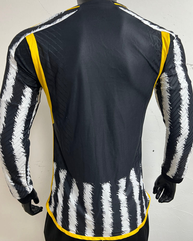 Juventus Home Kit Long Sleeves 23/24
