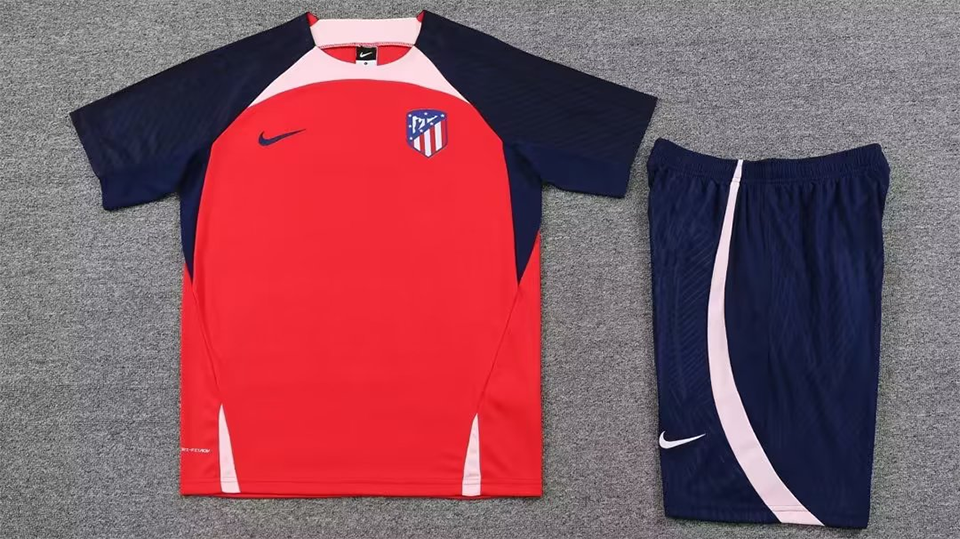 Atletico Madrid Red Short Training Set 23/24