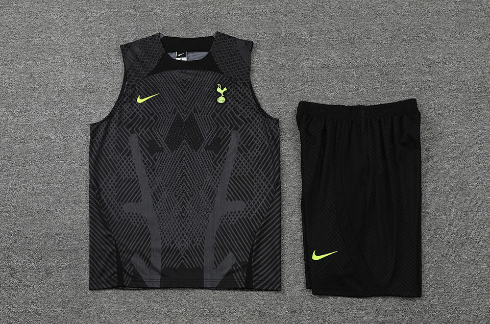 Tottenham Black Short Training Set No Sleeves 22/23