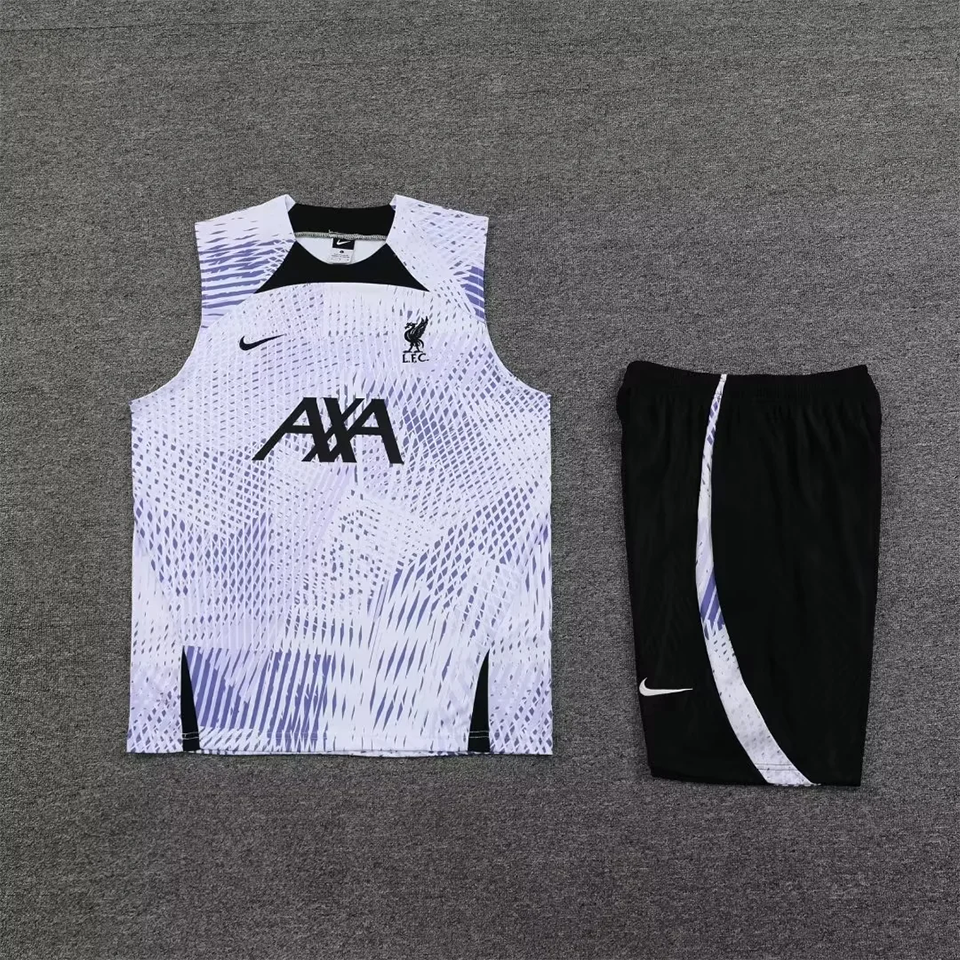 Liverpool Light Purple Short Training Set No Sleeves 23/24