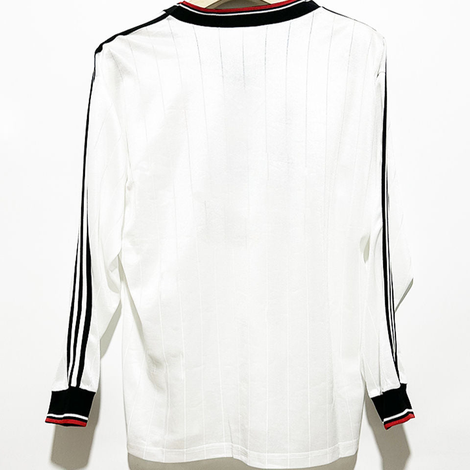 Man Utd Retro Away Kit Long Sleeves 1982/83