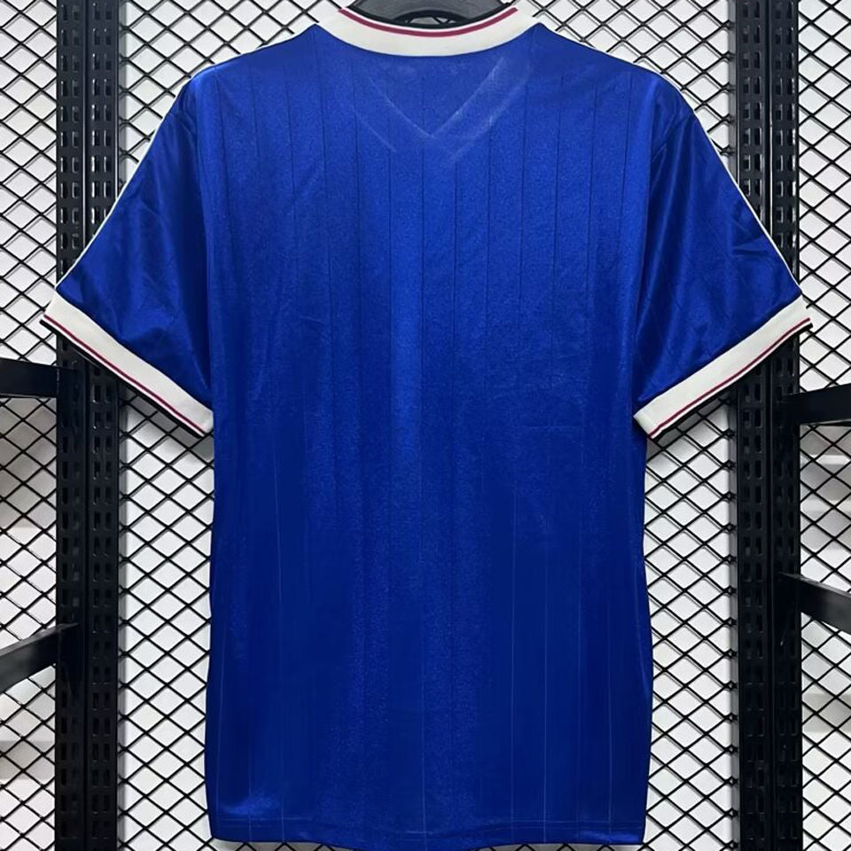 Man Utd Retro Third Kit 1982/83