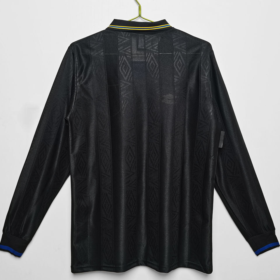 Man Utd Retro Black Away Kit Long Sleeve 1993/94