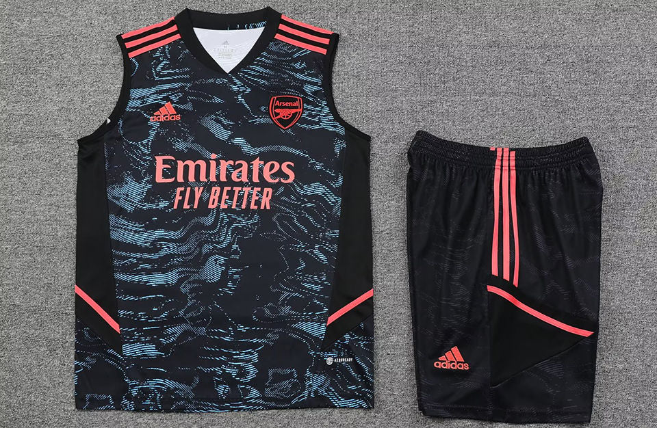 Arsenal Black/Red Short Training Set No Sleeves 22/23
