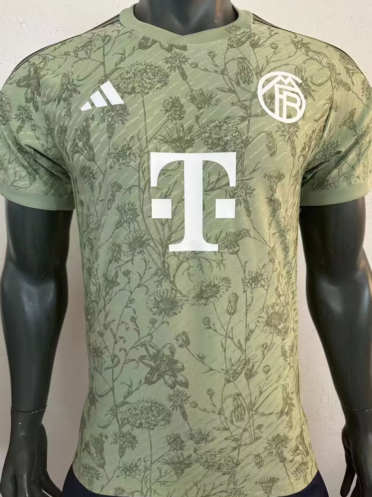 Bayern Oktoberfest Kit 23/24